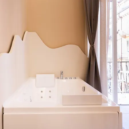 Dharma Luxury La Spezia