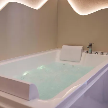 Dharma Luxury Guest house *